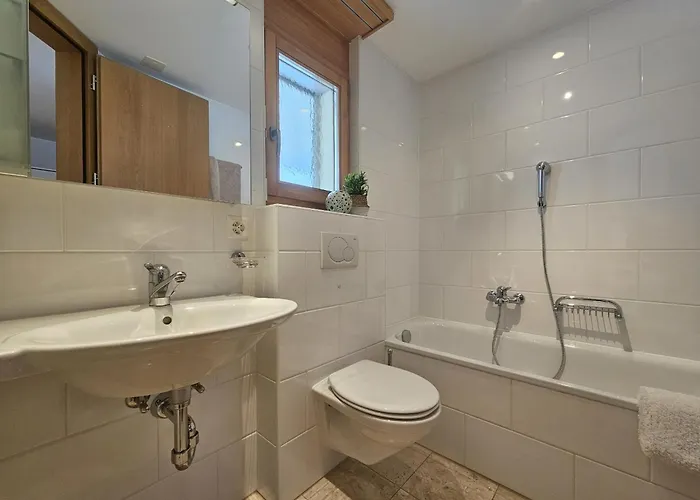 公寓 Aramis Ground Floor *